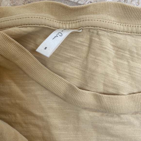 Rylee and cru stay golden - Picture 3 of 3